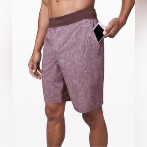 Lululemon T.H.E. Short 9" *lined Sunbleached Cherry Cola Multi M